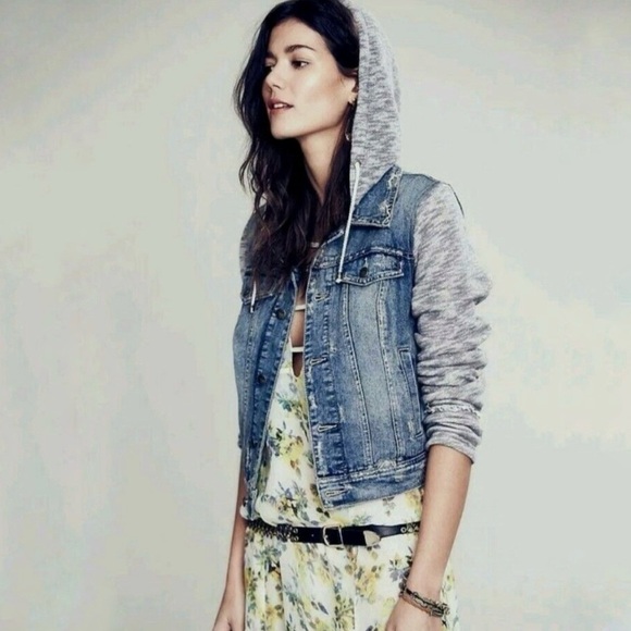 Free People Throwback Distressed Denim Knit Hooded Jacket Medium - Picture 2 of 16